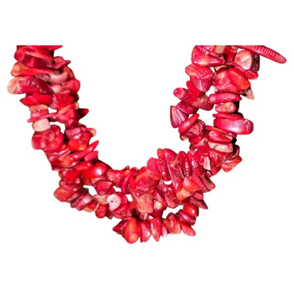 Vintage Necklace Red Coral Chip Beaded Three-Strand Statement 7.5" - Picture 7 of 7